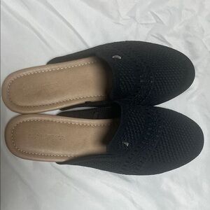 Nautica Black Knit Slip-On Mules with Tan Insole